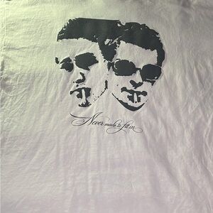 Never Made to fit in:LIVE RARE White Graphic T-Shirt